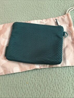 Dagne Dover small Teal Mesh Zip Pouch
